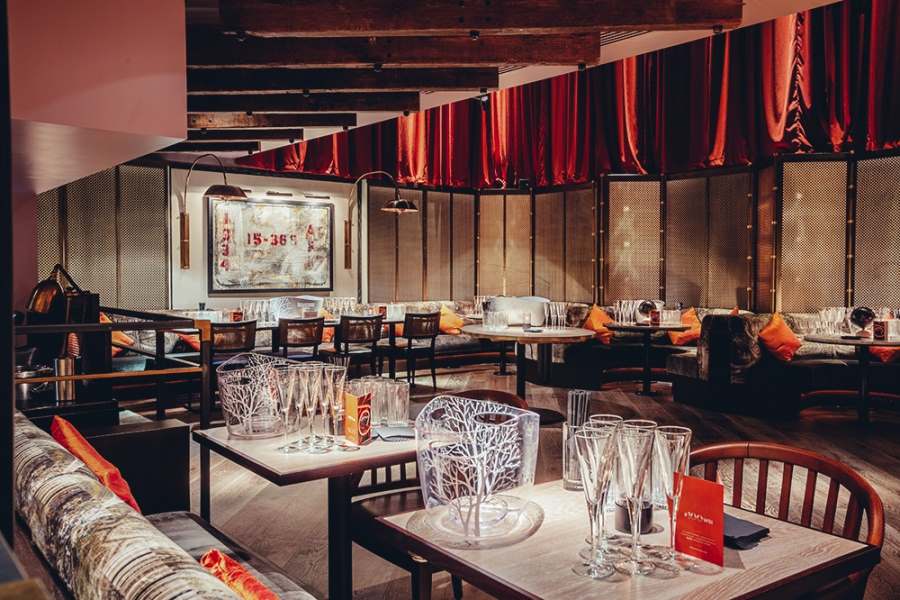 The dining area of 100 Wardour St