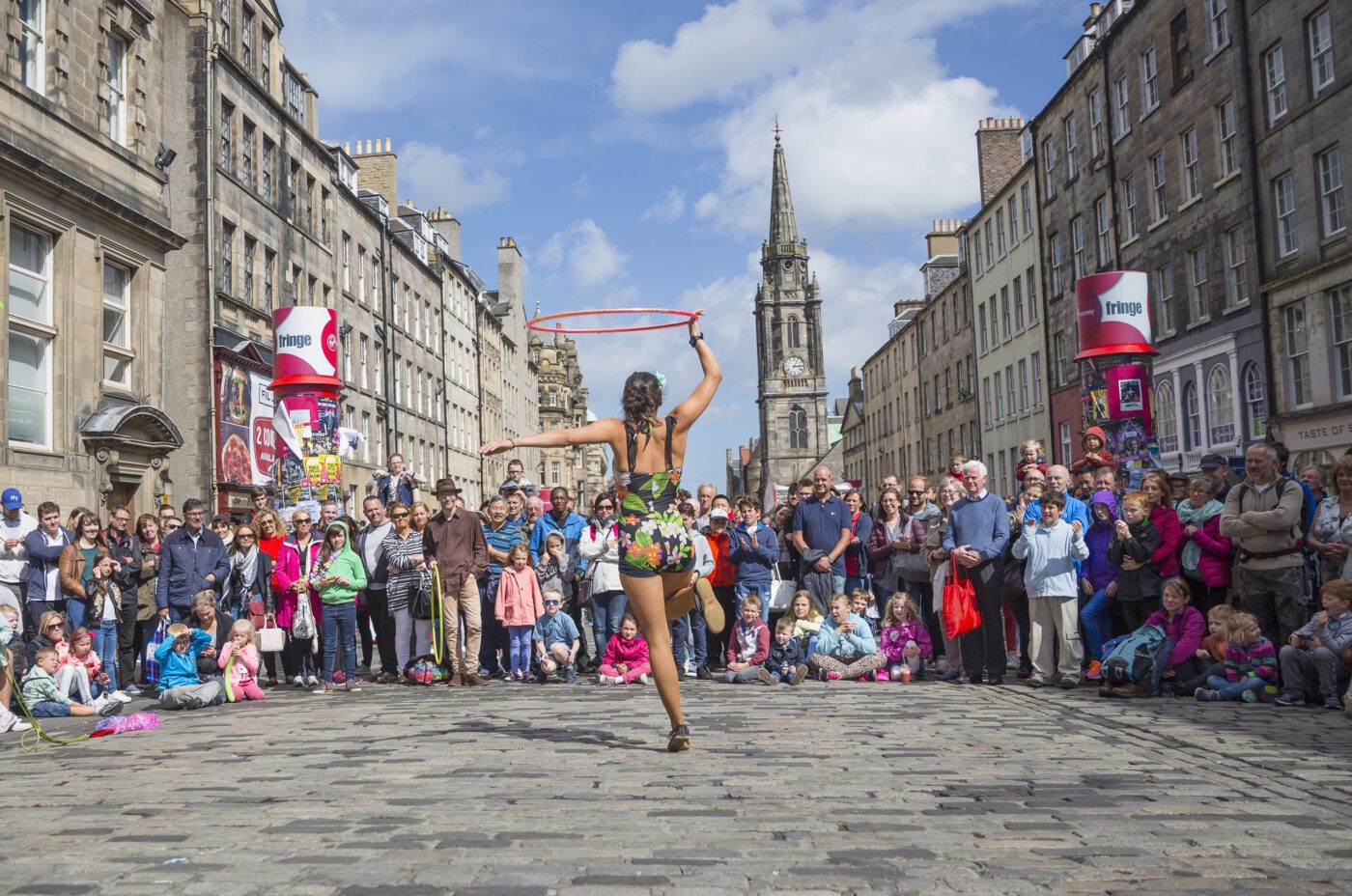 Performer on The Royal Mile during the Edinburgh Fringe Festival